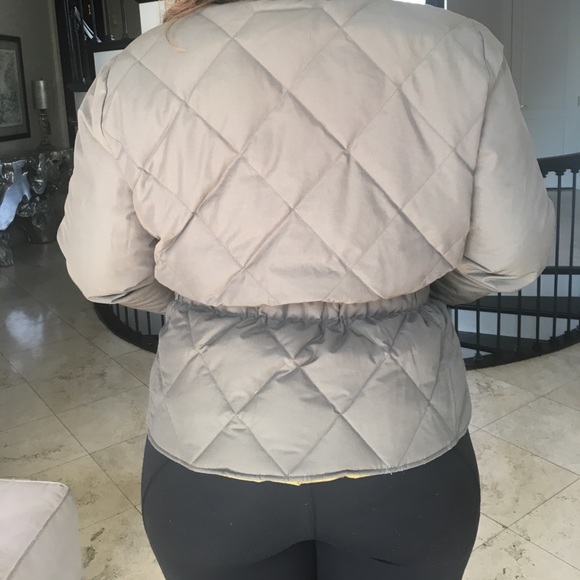 Eddie Bauer Skyliner Parka - Picture 3 of 4